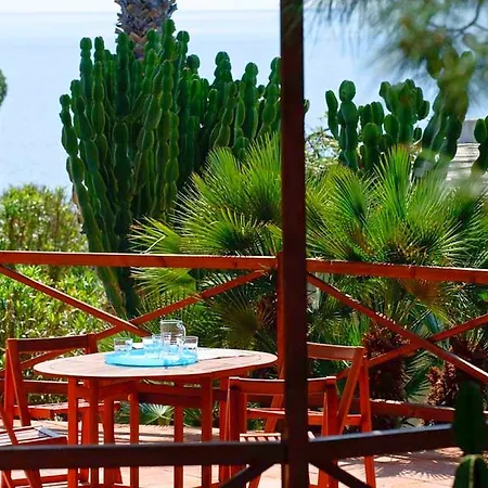 Apartment Costa Bianca 3 *